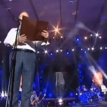 Znate li da je jedan ministar nastupio na Thompsonovom koncertu 2015.? Imamo i snimku