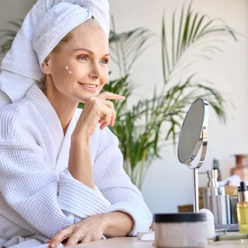 [KVIZ] Koliko znaš o beauty rutinama i šminki?