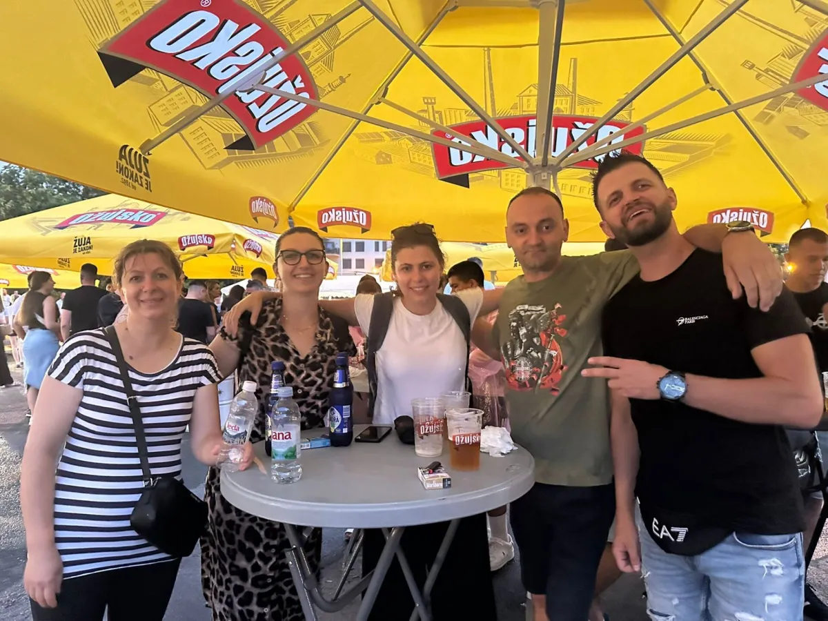 Pričali smo s Thompsonovim fanovima na Bundeku: Slušaju li osim njega i Cecu? Evo njihovih odgovora