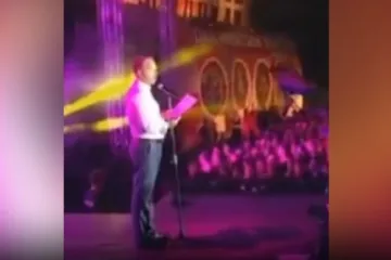 Biskup molio na koncertu Thompsona, a pogledajte kako je isto to učinio sadašnji ministar prije 10 godina