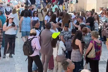 Izgledaju poput svakog turista, ali ne okrećite im leđa: Otići ćete s lošim uspomenama