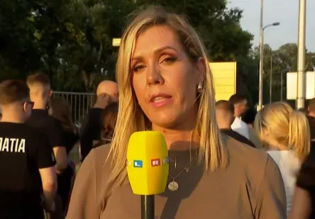Zadranke ponosno pokazale vitke noge u ljetnim izdanjima: Malo tko je ostao ravnodušan na zgodne dame