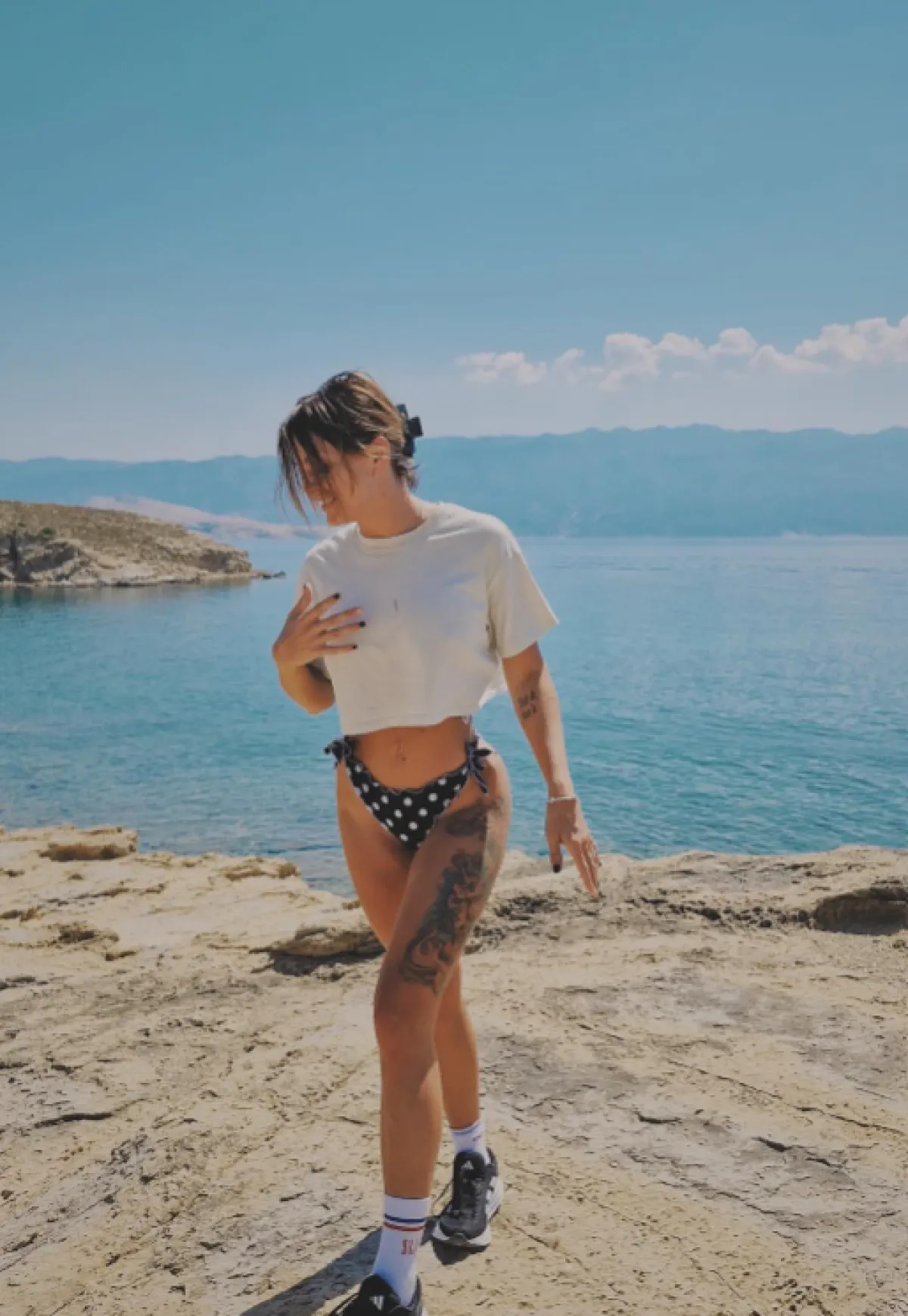 Ella na Instagramu zbunila sve: Tko je muškarac s objavljene fotografije?