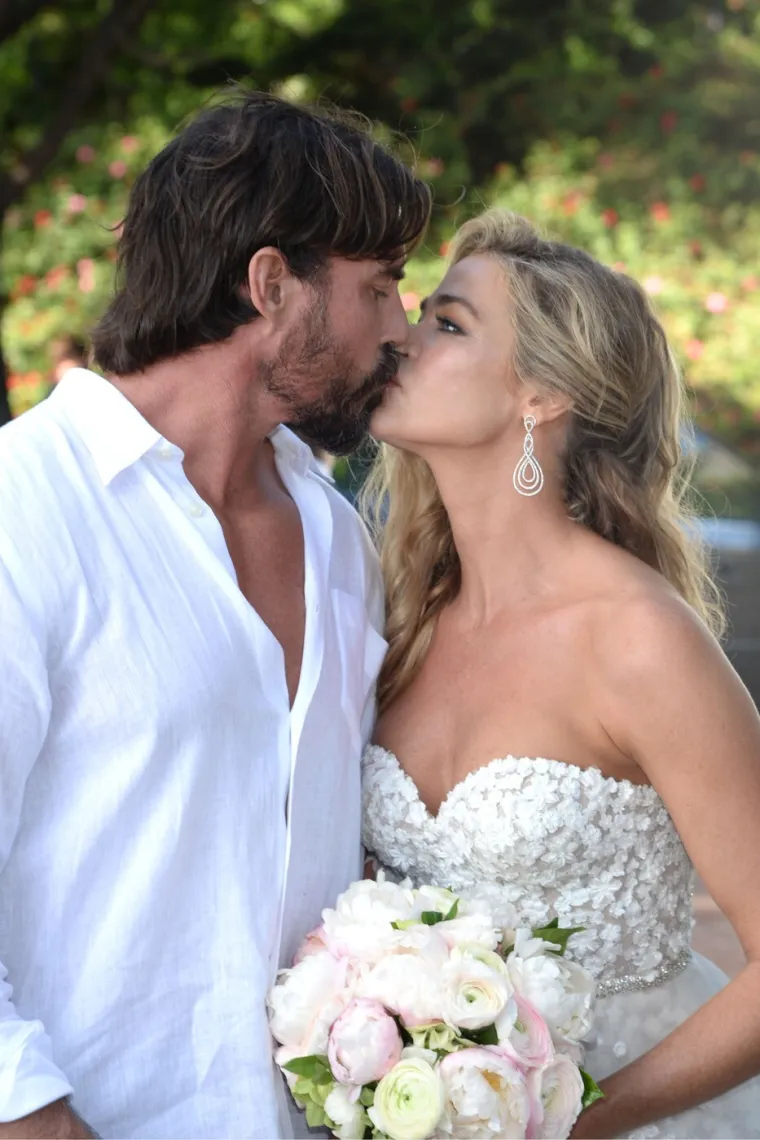 Bondova djevojka se razvodi: Denise Richards drugi put skida vjenčani prsten