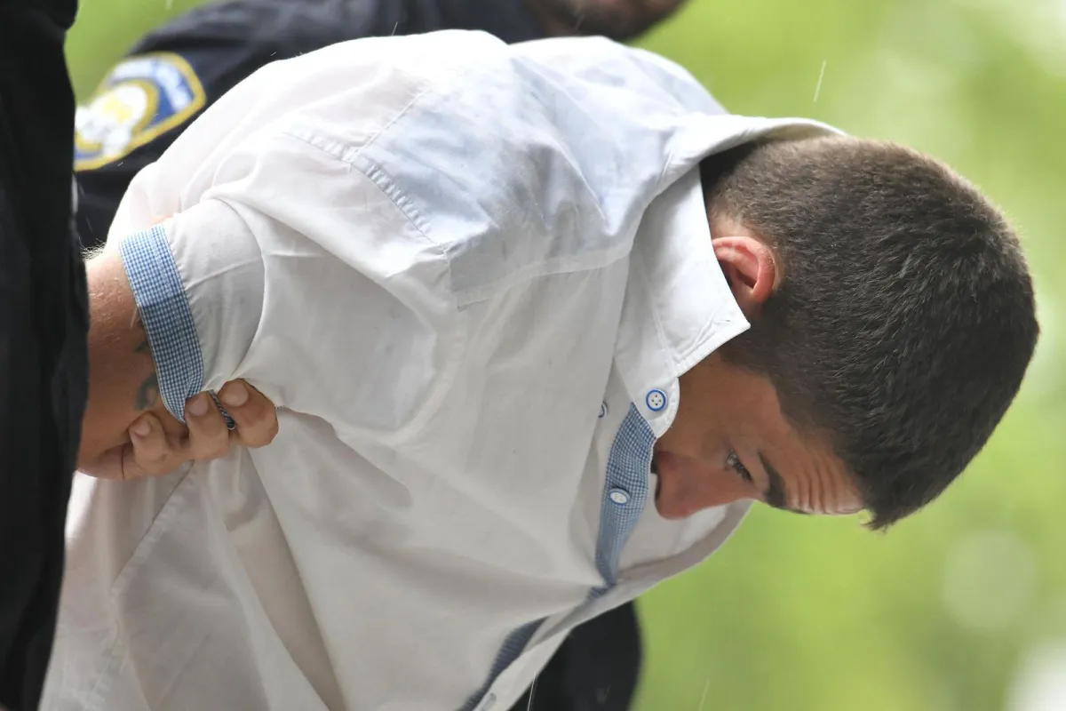 Ovo je 'Mančo' (29), osumnjičen da je sjekirom ubio vlastitu majku: Šutio je na ispitivanju