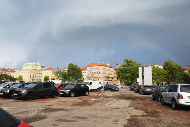 Snimili divovsku pijavicu kod Rovinja! Opasnost još nije prošla: 'Nova mrcina'