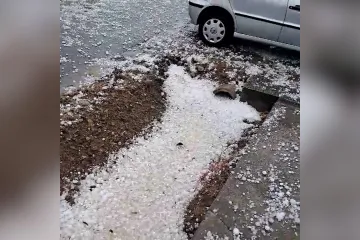 Jaka tuča na području Našica, u trenutku je sve zabijelilo