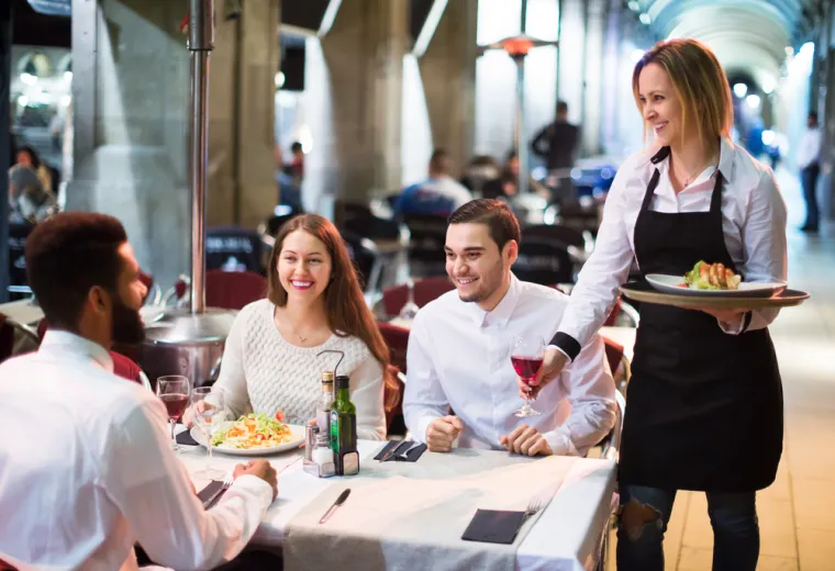 Popularni restoran na otoku naplatio 1000 eura za tri jela: 'Ovo mjesto je prevara'