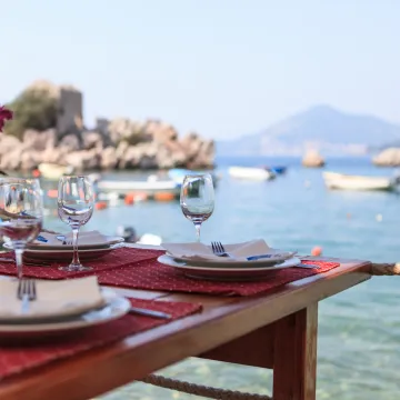 Popularni restoran na otoku naplatio 1000 eura za tri jela: 'Ovo mjesto je prevara'