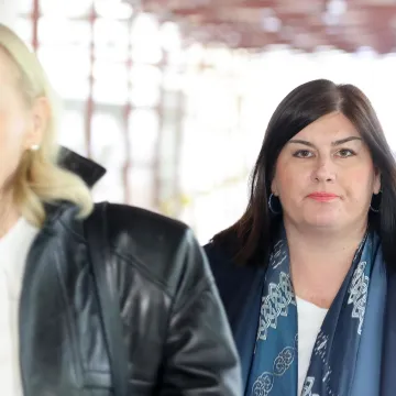 Novi skandal bivše ministrice! Žalac privatne ručkove plaćala novcem EU
