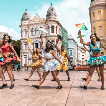 [KVIZ] Znaš li u kojim se državama odvijaju ovi najluđi običaji?