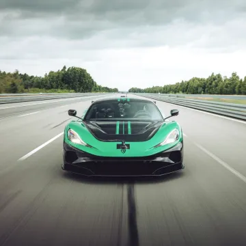 Nevera R oborila čak 24 rekorda: Do stotke za 1,72 sekunde, a najveća brzina 431,45 km/h!