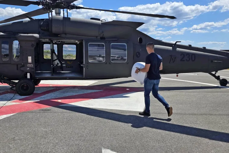 Helikopter Black Hawk pomogao u transplantaciji srca: Prevezli su tim i organ u Split