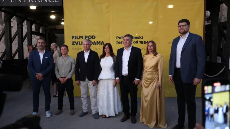 Zoran Milanović u društvu supruge Sanje prisustvovao otvorenju 72. Pulskog filmskog festivala