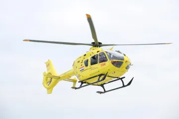 Biciklist iz Njemačke jurcao pa sletio u provaliju: Prevezen u bolnicu helikopterom