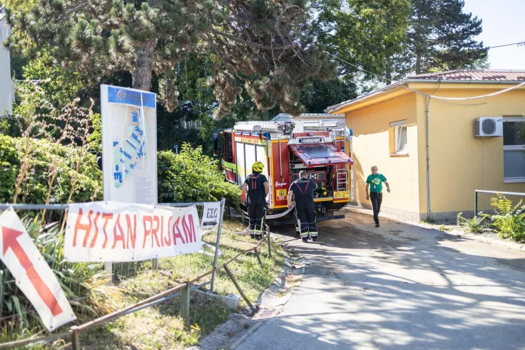 Šire se užasni prizori nezapamćene drame u Zagrebu: Potopljen podrum, garderoba...