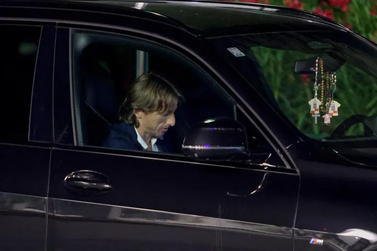 Luka Modrić danas je potpisao za Milan, evo gdje je stigao odmah nakon potpisa