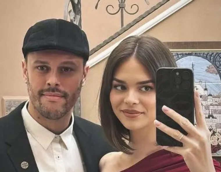 Igor Kojić zbog braka s 15 godina mlađom Sofijom u svađi s roditeljima