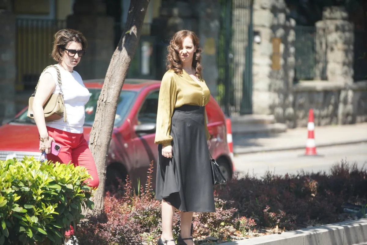 Kao da nije rodila: Partnerica Gorana Bogdana prvi put u javnosti nakon poroda