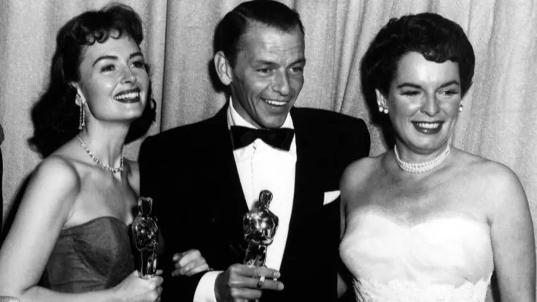 Brak koji je šokirao Hollywood: Frank Sinatra i Mia Farrow vjenčali se unatoč 29 godina razlike