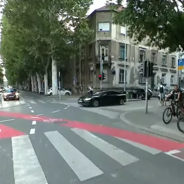 Pametni semafori za bicikliste izazvali prijepore, evo kako stvar izgleda na terenu