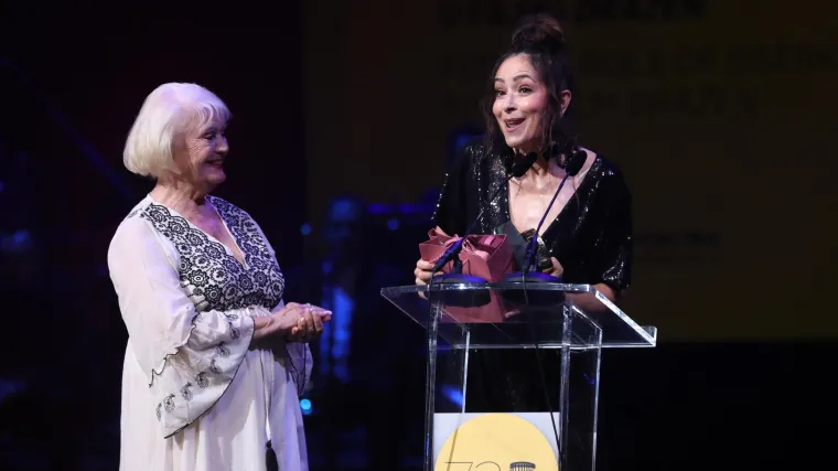 Zrinka Cvitešić blistala u crnom: Nagrada i svi pogledi bili su njezini