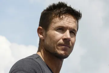 Srce stalo u letu: Felix Baumgartner umro je prije pada u bazen?