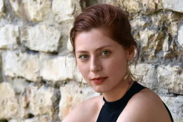 Judita Franković u najodvažnijem izdanju dosad: Vitke noge osvojile crveni tepih