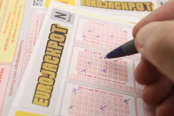 Dvojica Hrvata osvojila više od po 215.000 eura na Eurojackpotu