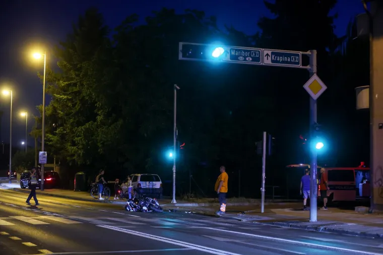 Teška nesreća u Zagrebu: Motociklist stradao na križanju Ilice i Roginine ulice