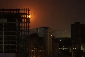 Rusija ponovno napala: Započeo novi veliki zračni val udara
