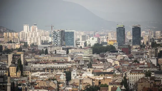 Hrvatska dobila packu u Sarajevu, ispred veleposlanstva osvanula - 'radioaktivna' bačva