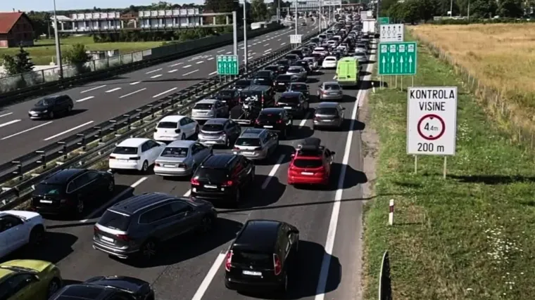 Kilometarske kolone i prometne nesreće na A1! Bili smo u HAC-u: 'Telefoni zvone po cijeli dan. Stresno je'