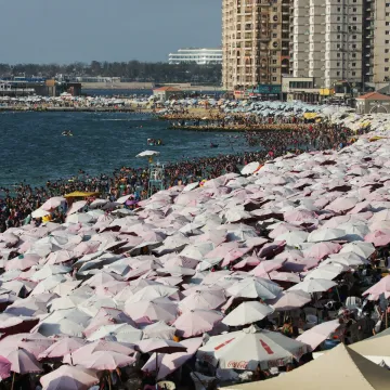 Zastrašujući prizori s plaže! Ovo su prizori koji su zgrozili sve: 'Radije bih ostala kod kuće'
