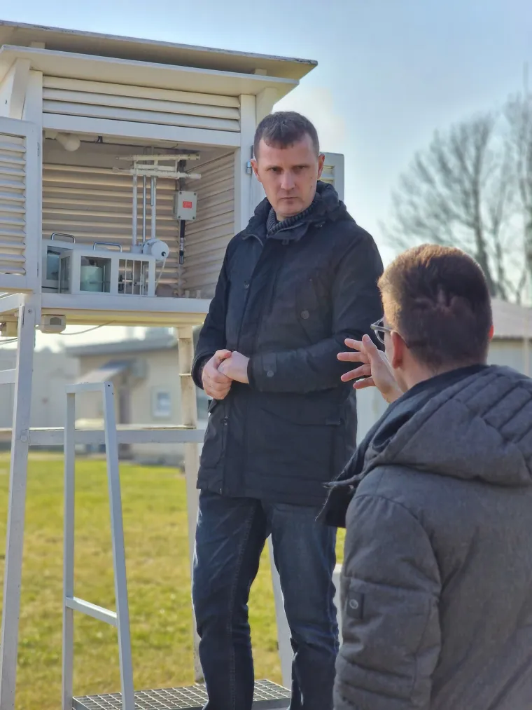 Dorian Ribarić vodi djecu kroz svijet meteorologije – uz pokuse i zabavu