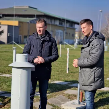 Dorian Ribarić vodi djecu kroz svijet meteorologije – uz pokuse i zabavu