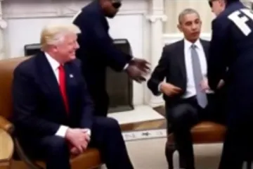 Donald Trump objavio video u kojem FBI uhićuje Baracka Obamu