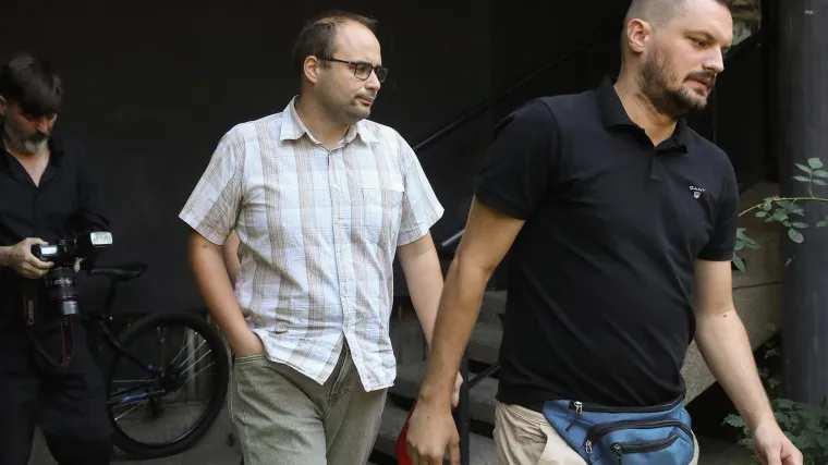 Policija odvela Gorana Đulića! Bez lisica na rukama, sjeo u auto istražitelja