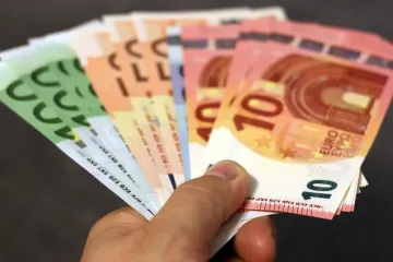 Ovim znakovima stižu bonusi na bankovnim računima: Nekima nakon toga slijedi i veliko bogatstvo