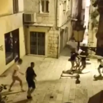 Seks, uriniranje, povraćanje, a redari u Splitu nemoćni bez policije: 'Možemo upozoriti, ali...'