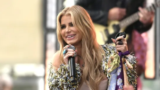 Jessica Simpson se pomokrila na pozornici: Jedna je od mnogih kojima se to dogodilo