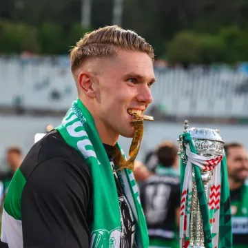Saga oko najtraženijeg napadača Europe je gotova! Stiže u novi klub i uzima kultni broj