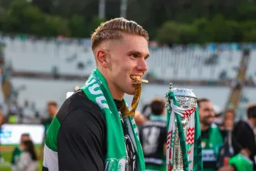 Saga oko najtraženijeg napadača Europe je gotova! Stiže u novi klub i uzima kultni broj