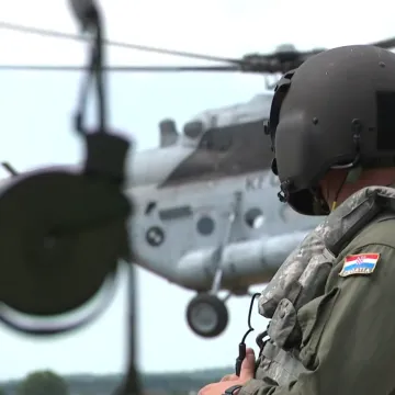 Moćni Black Hawk letjet će u čast Oluje: Pogledajte kako izgledaju pripreme vojnih pilota