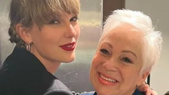 Majka bivšeg dečka Taylor Swift: 'Drago mi je što nisam postala njezina svekrva'