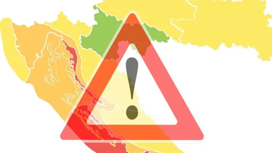Split ne želi da ga nevrijeme ponovno iznenadi, građanima stiglo upozorenje: 'Pojačajte oprez'