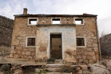 Joško Gvardiol objavio nevjerojatnu fotografiju, evo što je napravio na rodnoj kući Luke Modrića