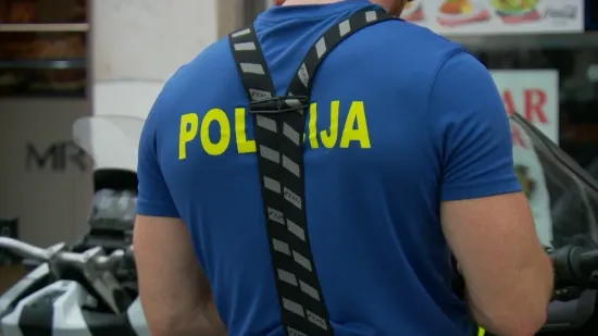Neslužbeno doznajemo: Napadača je čuvao samo policajac koji je zadobio više od 20 uboda