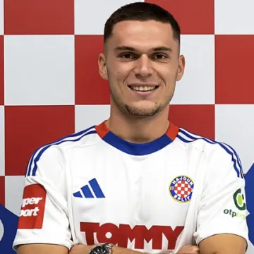 Hajduk doveo "zid" iz Prištine! Raci potpisao do 2029. i odmah preuzima broj 14