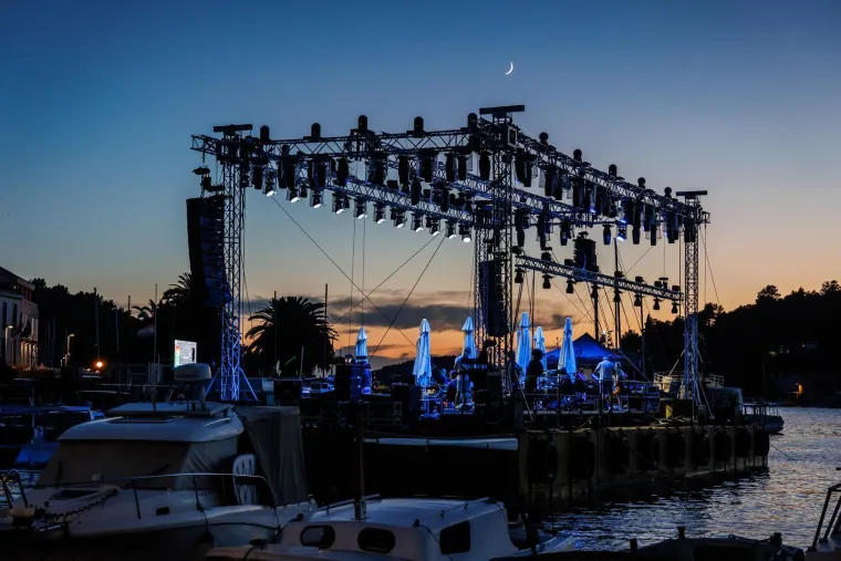 Uskoro 'Trag u Beskraju': Ovako teku pripreme za koncert u čast Oliveru